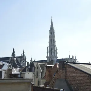 Apartment Super Flat Next Grand Place, Brussels